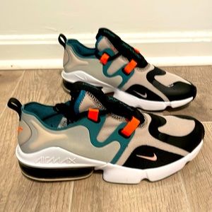 BRAND NEW Nike Air Max Infinity Running Shoes Men’s Size 8.5